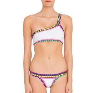 Kiini Yaz Swim Swimsuit Bathing Suit Top White size Medium NWT